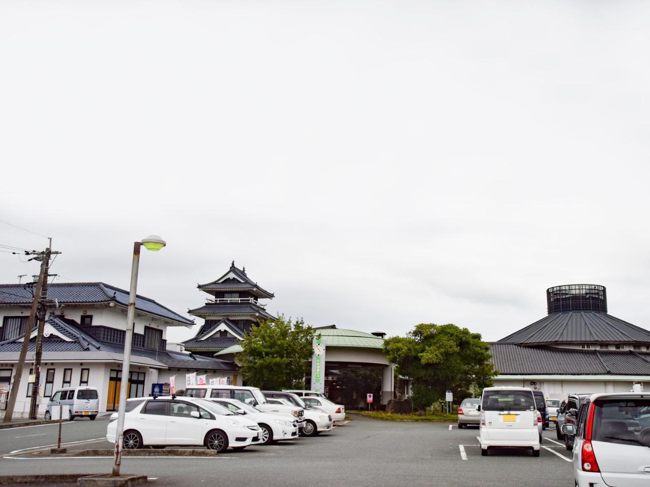 Shichijo Onsen Dome Hotel Kikuchi Exterior foto